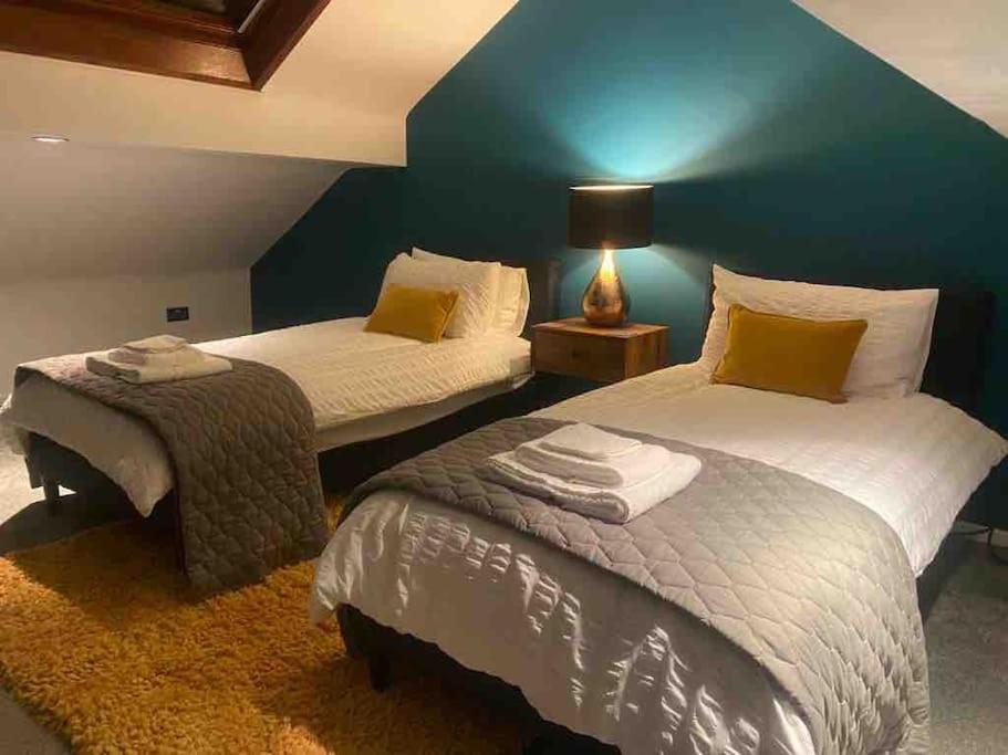 Hidden Gem W/ Parking Short Walk To Pleasure Beach Blackpool Bagian luar foto