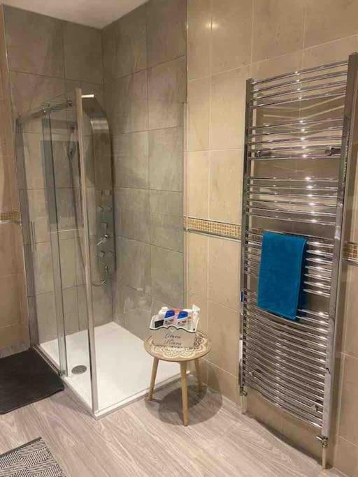 Hidden Gem W/ Parking Short Walk To Pleasure Beach Blackpool Bagian luar foto